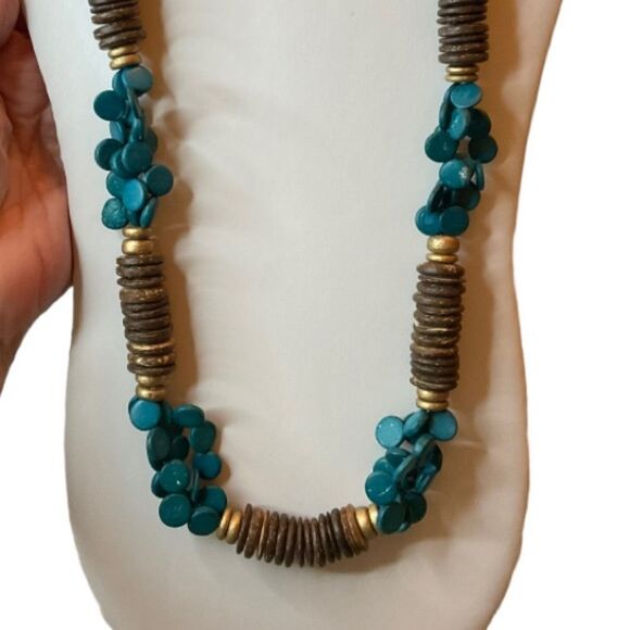 30” WOODEN NECKLACE - Picture 1 of 2